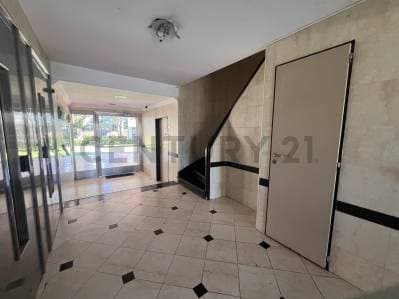 Departamento de 4 ambientes en San Isidro – Piso 10 con vista panorámica | Apto crédito - 4