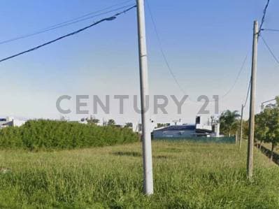 Excelente terreno en esquina en Rafaela – Barrio Álamos del Aeroclub - 3