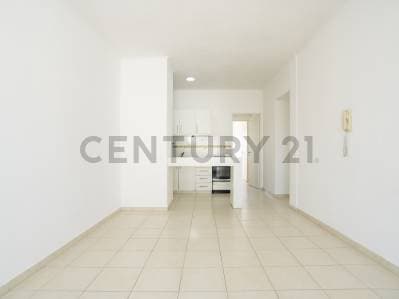 Departamento en venta de un dormitorio en La Plata - Principal
