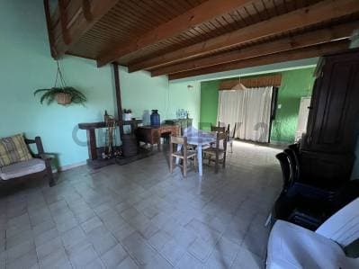 Casa quinta en venta - Punta Lara - Calle 102 e/ 9 y 11 - 2