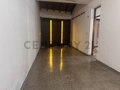 VENTA DE CASA-VILLA NUEVA - GUAYMALLEN - 5