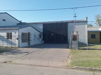 Galpón en venta en Rafaela - Principal