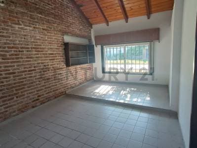 Casa en venta - 4