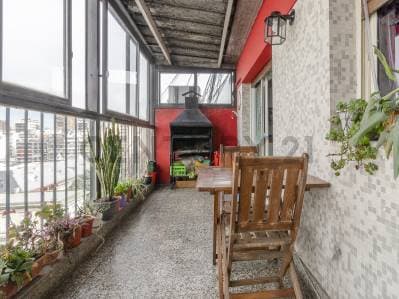 VENTA-PERMUTA DEPARTAMENTO DE 3 AMBIENTES CON GRAN BALCON TERRAZA Y PARRILLA / ALMAGRO - 3