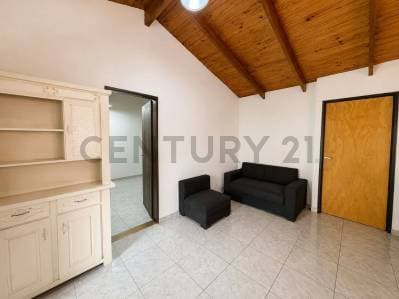 CASA EN VENTA EN VILLA ELISA DE DOS DORMITORIOS Y PARQUE - Principal