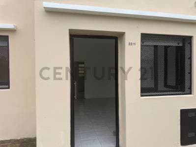 CASA 2 DORMITORIOS CON PATIO EN VENTA LOS HORNOS - 5