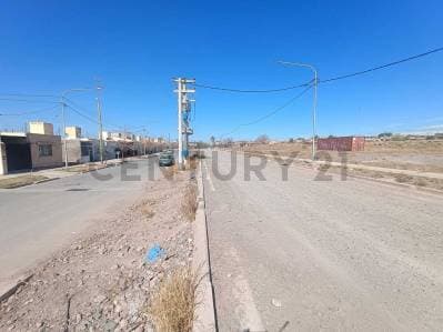TERRENO EN VENTA EN BARRIO UNIVERSITARIO – EL CHALLAO, LAS HERAS - Principal