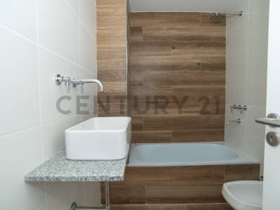 Departamento monoambiente en venta en la plata - 5
