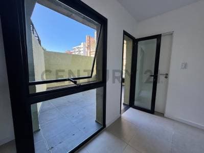 VENTA Departamento de 1 dormitorio a estrenar con patio - Centro - 5
