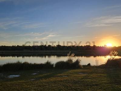 El Naudir - Lote con la Mejor Vista Abierta al Lago y Atardecer Único - 2
