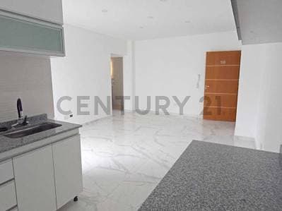 VENTA DEPARTAMENTO AL FRENTE 2 AMBIENTES en MATADEROS - 2