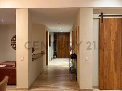 Espectacular casa a la laguna en alquiler con muebles en Castaños, Nordelta - Principal