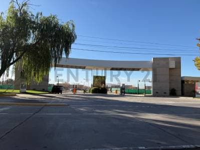 Century21 López ofrece a la venta Terreno en Barrio Privado Bulevares, Guaymallén. - Principal