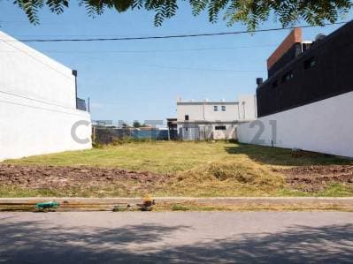 LOTE TERRENO EN VENTA EN LA PLATA JOSE HERNANDEZ DON CARLOS II - Principal