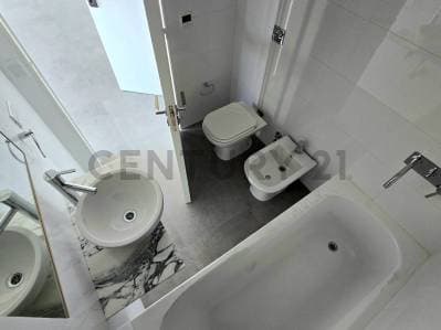 MONOAMBIENTE PREMIUM A ESTRENAR CON BALCÓN AL FRENTE, MUY LUMINOSO Y AMENITIES EN VILLA URQUIZA - 5