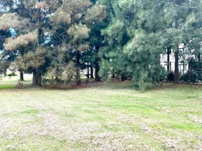 Lote en venta con fondo al lago en Miralagos I - 3