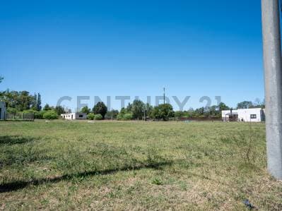 LOTE EN VENTA EN CITY BELL, 446 y 136 - 5