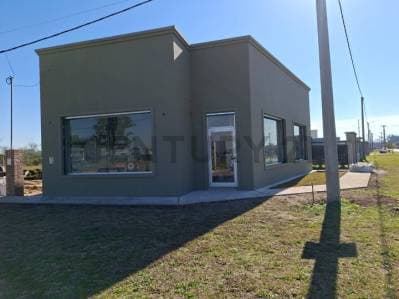 Alquiler de local Comercial en Ibarlucea - 2
