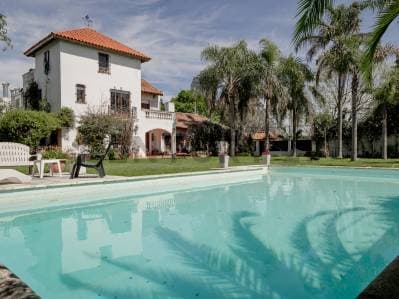 Importante Casona en Villa Elisa (7 y 48) | 3 dormitorios con cochera y piscina | USD 390.000 | - Principal