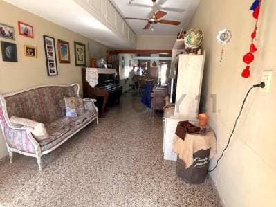 Casa con Departamentos - VENADO TUERTO - 4