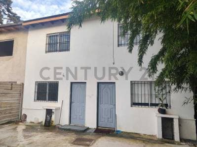 Parque Sakura, Casa 3 amb mas 6 duplex. RENTA INMEDIATA . APTA CREDITO. SE ESCUCHAN PROPUESTAS. - 3