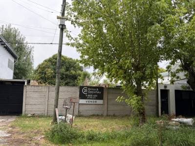 Lote en venta en José Hernandez, La Plata - Principal