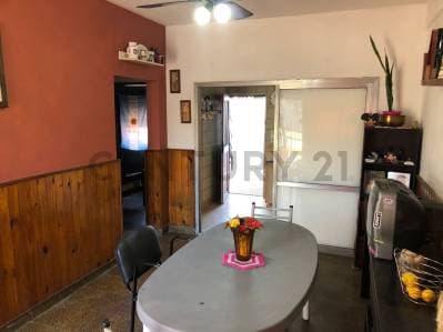 CASA DE 3 AMBIENTES EN VENTA EN BURZACO | APTO CRÉDITO HIPOTECARIO - 2