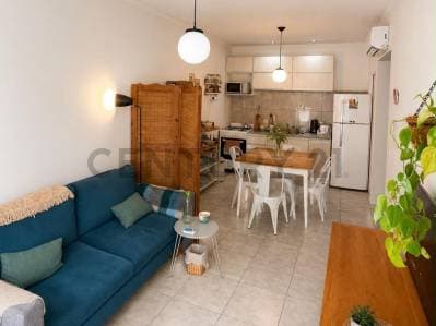 DEPARTAMENTO 2 AMBIENTES EN VENTA CON COCHERA | APTO CRÉDITO | PLANTA BAJA | IDEAL INVERSIÓN O PRIME - 2