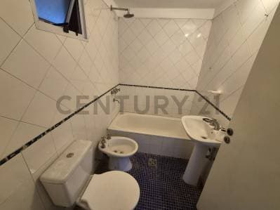 Oportunidad en Pilar Centro: Monoambiente con Balcón y Ascensor | Acepta Permuta por Vehículo - 5