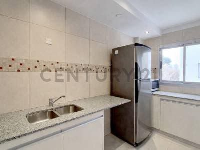 Departamento de 3 Dormitorios con Cochera en Venta - 2