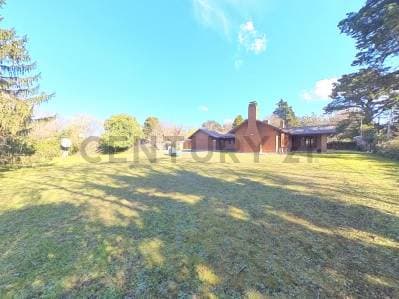 Venta de Casa 4 AMBIENTES, Mar del Plata - 3