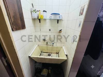 LOCAL COMERCIAL EN VENTA VILLA URQUIZA - 5
