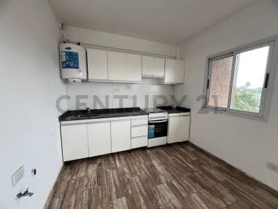 VENTA DEPARTAMENTO 2 AMBIENTES MORON BALCON COCHERA - 2