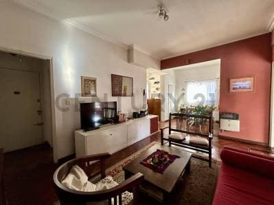VENTA DEPARTAMENTO 3 AMBIENTES REFACCIONADO EN BALVANERA - Principal