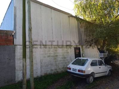 ¡Oportunidad única! Venta de galpón de 100 m² en excelente u - 4