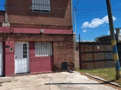 VENTA CASA MAS DEPARTAMENTO EN BARRIO BELGRANO - 2