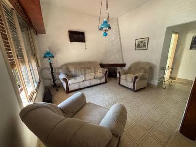 VENTA DE 2 CASAS - Principal