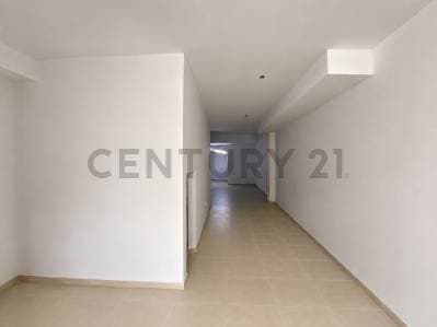 VENTA LOCAL COMERCIAL EN FLORES - 5