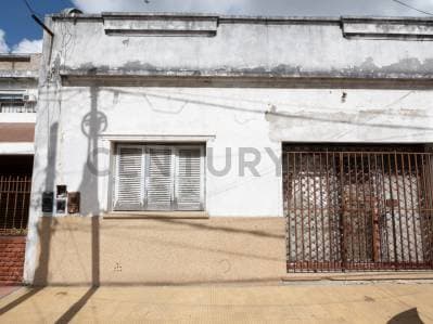 CASA A REFACCIONAR PARA INVERSOR O PROYECTO INMOBILIARIO - Principal