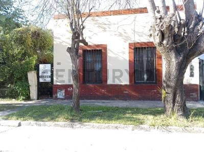 VENTA CASA 3 AMBIENTES MAS DEPARTAMENTO EN LANUS. - Principal