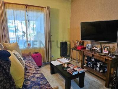 Dúplex en venta - Dos dormitorios. 81 entre 28 y 29 La Plata - Principal