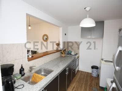 Departamento en venta en La Plata de un dormitorio con cochera - 5