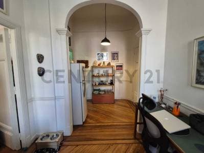 SE VENDE DEPARTAMENTO DE 2 AMBIENTES, PLANTA BAJA, EN MONTSERRAT, APTO CREDITO - Principal
