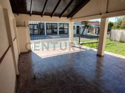Casa de 2 Dormitorios Reciclada en Venta en Barrio Monasterio - 4