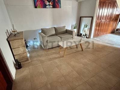 VENTA - CASA 5 AMBIENTES - TERRAZA Y BALCON - COCHERA - LANUS - 5