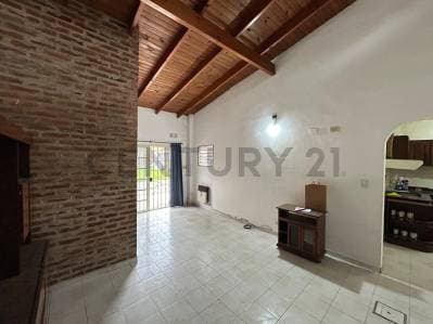 CASA VENTA JOSE C. PAZ - OPORTUNIDAD - Principal