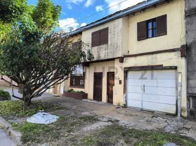 Calle 530 e/ 117 y 118 - Dos (2) Casas en Venta (en Block) -Tolosa- - 2