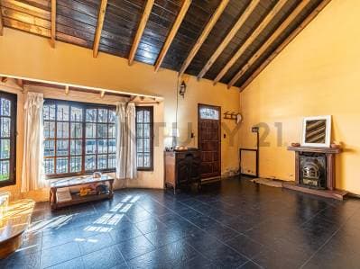 CASA EN VENTA 4 AMBIENTES – CASTELAR NORTE - 5