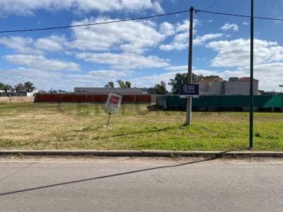 CALLE 506 e/ 132 y 132 bis Terreno en venta - 5