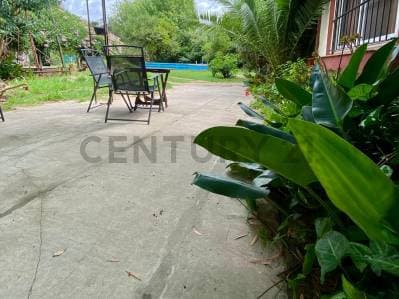 Casa Quinta en Venta en La Hermosura - 2
